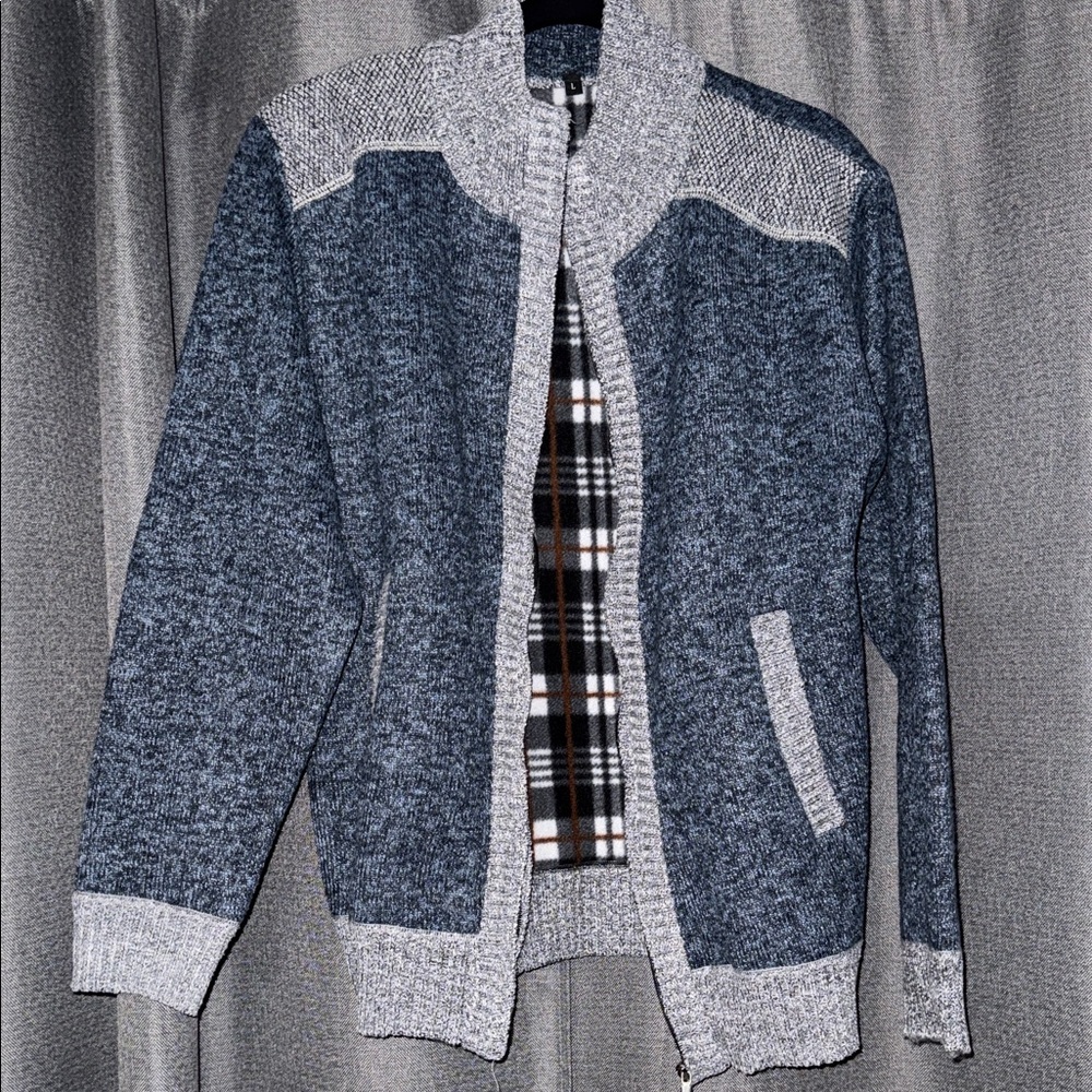 Men's Gray Sweater with Plaid Lining